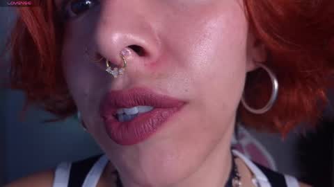Snapshot of bri_von_dhara_ chatting on 05/26/26, 10:55 Bri online show from 05/26/26, 10:55