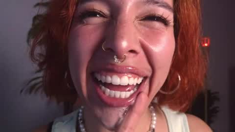 Snapshot of bri_von_dhara_ chatting on 05/26/26, 11:01 Bri online show from 05/26/26, 11:01
