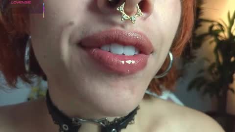 Snapshot of bri_von_dhara_ chatting on 05/31/26, 07:04 Bri online show from 05/31/26, 07:04