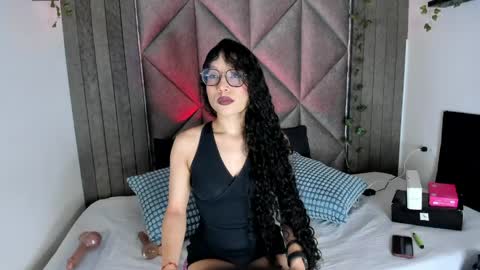 B R I A  online show from 04/06/26, 01:36