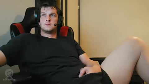 brian7891012 online show from 02/24/26, 09:35