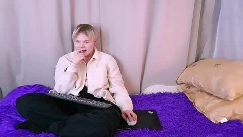 Snapshot of brian_mils chatting on 02/20/26, 12:05 brian_mils online show from 02/20/26, 12:05