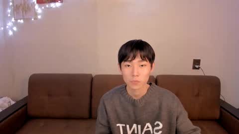 Snapshot of brian_stars chatting on 02/10/25, 02:48 Brian boy online show from 02/10/25, 02:48