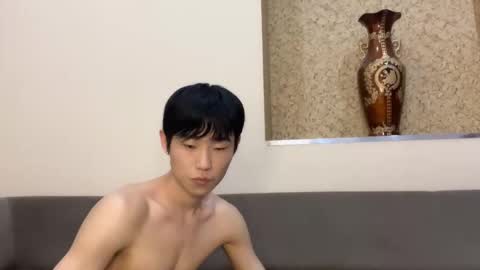 Snapshot of brian_stars chatting on 03/12/25, 02:34 Brian boy online show from 03/12/25, 02:34