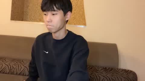 Snapshot of brian_stars chatting on 10/19/25, 01:12 Brian boy online show from 10/19/25, 01:12