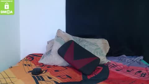 Snapshot of brian_sweetx chatting on 01/15/26, 06:44 Brian sweetx Independent online show from 01/15/26, 06:44