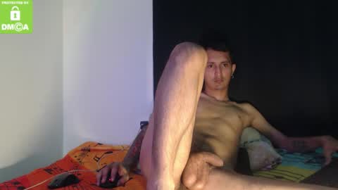 Snapshot of brian_sweetx chatting on 02/13/26, 09:33 Brian sweetx Independent online show from 02/13/26, 09:33