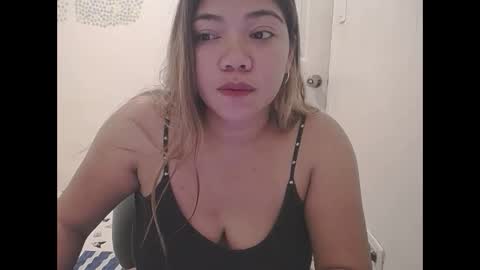 Briana online show from 09/29/25, 01:33