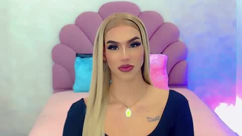 BRIANA online show from 02/09/25, 04:57