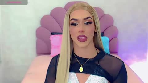 BRIANA online show from 02/12/25, 09:54