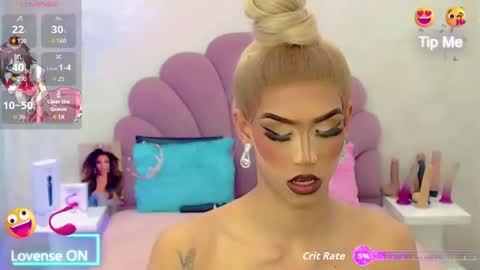 BRIANA online show from 10/29/25, 03:20