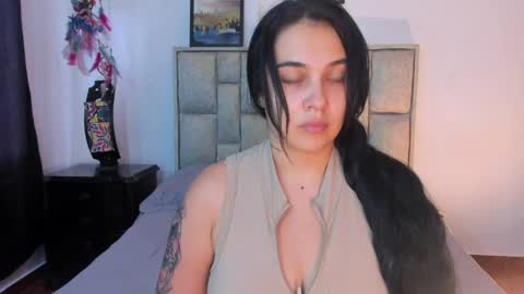     online show from 04/07/26, 06:19