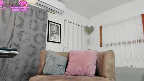 briana online show from 02/02/26, 12:26