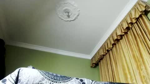 brianhot_23 online show from 05/12/26, 06:10
