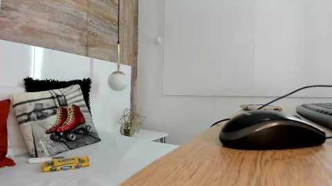 Snapshot of brianna_beltran chatting on 05/31/26, 02:09 brianna_beltran online show from 05/31/26, 02:09