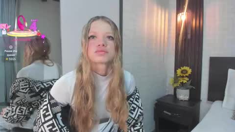 Briana online show from 10/25/25, 12:34