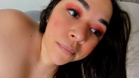 brianna_fallingangel online show from 12/17/25, 10:27