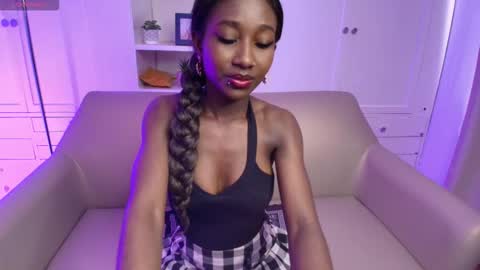 Snapshot of brianna_styles chatting on 10/13/25, 01:55 brianna_styles online show from 10/13/25, 01:55