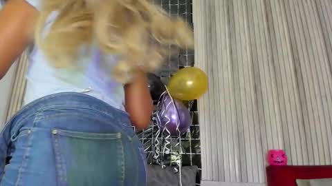 Brianna Chelsea  online show from 10/31/25, 12:06