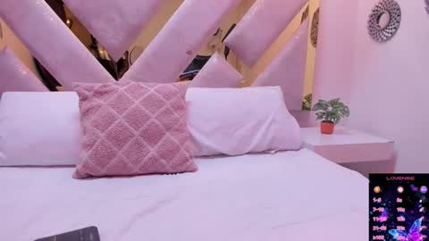 Brianna  online show from 09/14/25, 12:04