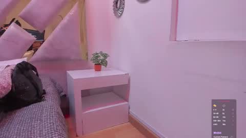 Brianna  online show from 10/23/25, 12:15