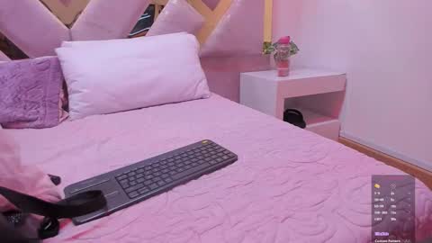 Brianna  online show from 11/06/25, 11:22