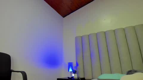 Snapshot of briannajackson_ chatting on 02/12/25, 11:07 brianna online show from 02/12/25, 11:07