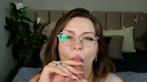 Snapshot of briarwynn chatting on 07/17/26, 06:46 briarwynn online show from 07/17/26, 06:46