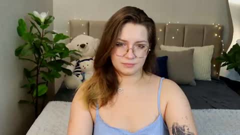 Snapshot of briarwynn chatting on 07/29/26, 05:44 briarwynn online show from 07/29/26, 05:44