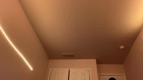 brick280446 online show from 02/17/26, 10:05