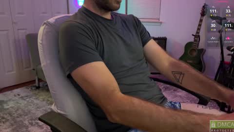 Snapshot of bricktiger chatting on 09/18/25, 01:40 BrickTiger online show from 09/18/25, 01:40