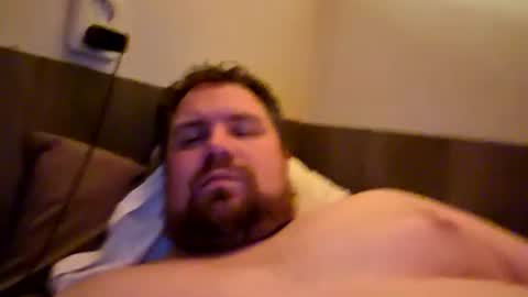 Snapshot of bridgeedude28 chatting on 06/26/26, 01:32 bridgeedude28 online show from 06/26/26, 01:32