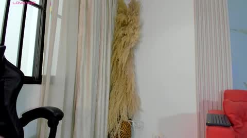    online show from 10/08/25, 12:14