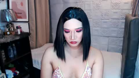 Snapshot of bridgettlovesyou chatting on 09/18/25, 04:14 BRIDGETT online show from 09/18/25, 04:14