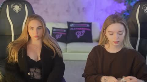 Diamonds Girls online show from 11/11/25, 08:36