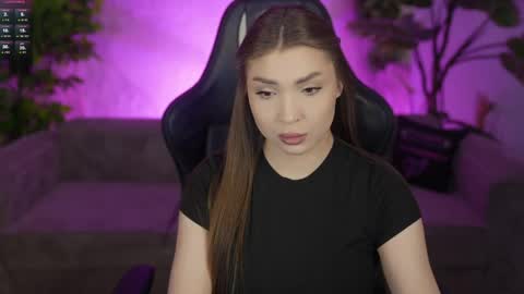 Diamonds Girls online show from 05/05/26, 06:54