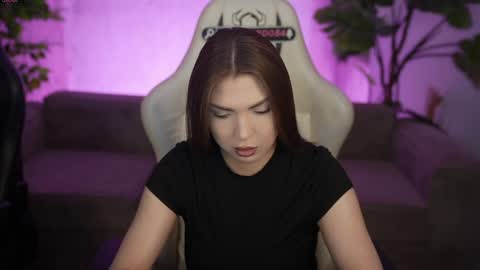 Diamonds Girls online show from 06/04/26, 07:25
