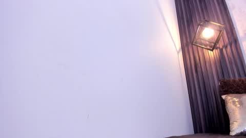 BRIGITTE online show from 03/04/25, 07:43