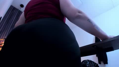 BRIGITTE online show from 11/19/25, 04:18