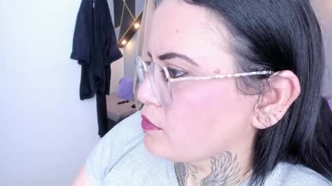 Snapshot of brigittemiller chatting on 06/02/26, 01:40 BRIGITTE online show from 06/02/26, 01:40