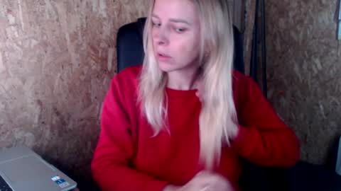 Snapshot of brilliantly chatting on 09/16/25, 08:48 brilliantly online show from 09/16/25, 08:48