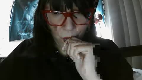 Snapshot of brina_moon chatting on 01/02/25, 06:40 Brina Moon online show from 01/02/25, 06:40