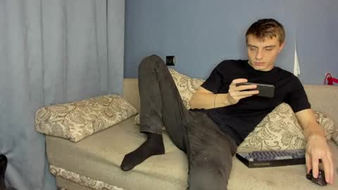 bristlebback online show from 04/19/26, 04:39