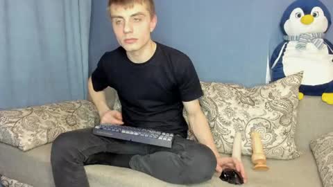 bristlebback online show from 04/21/26, 03:28