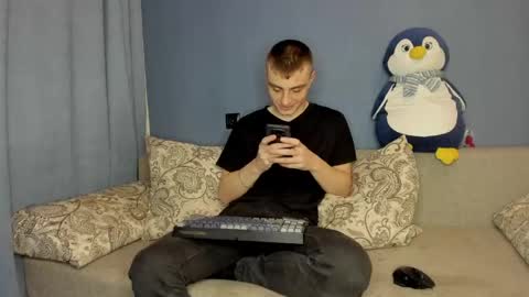 Snapshot of bristlebback chatting on 05/19/26, 04:35 bristlebback online show from 05/19/26, 04:35