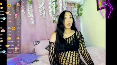 Snapshot of britany_hot_girl chatting on 06/14/26, 07:32 britany_hot_girl online show from 06/14/26, 07:32