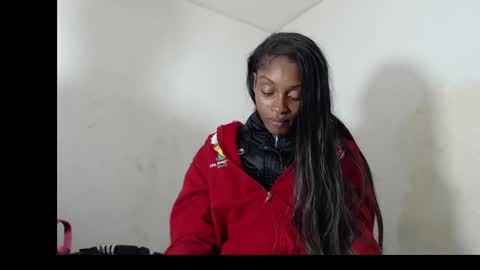 britanylee 01 online show from 03/04/25, 02:06