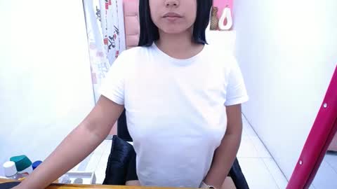 britanyx1 online show from 12/18/24, 06:57