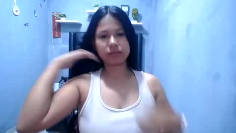 Snapshot of britanyx1 chatting on 05/24/26, 10:42 britanyx1 online show from 05/24/26, 10:42