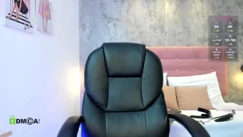 Snapshot of brithanycollins chatting on 10/11/25, 07:23 Brithany online show from 10/11/25, 07:23